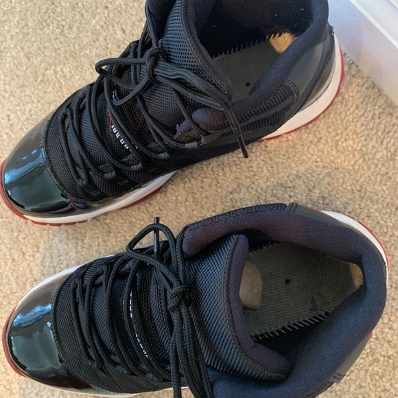 Jordan retro bred 11s - Picture 4 of 5